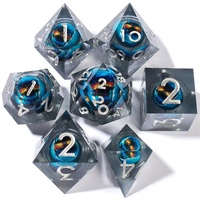 Set Dadu DND Polihedral Resin Biru Berbintang Buatan Tangan dengan Inti Cair dan Tengah Tengkorak Pelangi