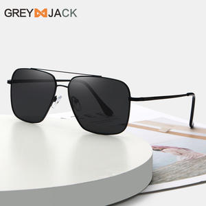 Nuevas gafas de sol para hombre, montura cuadrada de metal, lentes TAC, protección UV400, gafas de conductor con montura completa, doradas y negras - Product Image 5