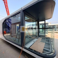 Kiosque commercial modulaire en conteneur Apple Cabin à double étage, café portable, cabine de vente au détail