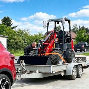 Cargadora de Ruedas Compacta con Motor Kubota, Cucharón de 0.28 m³, Acoplador Rápido, Minicargadora Agrícola, Cargadora Diesel Versátil W1160, Venta al por Mayor - Product Image 5