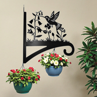 Panier à fleurs suspendu en métal moderne en forme d'oiseau et crochet mural pour la décoration extérieure de jardin et de maison