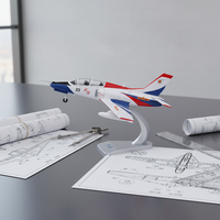 Modelo de Avión Hongdu JL-8 K-8 (Karakorum-8) 1:48 24cm con Soporte de Plástico