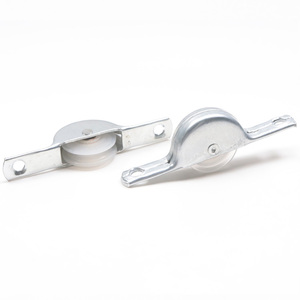 Ruedas de rodillo ligeras de 56 mm de hierro PA6, polea pequeña de nailon de una sola bola <span class=keywords><strong>para</strong></span> riel de puerta mosquitera - Product Image 1