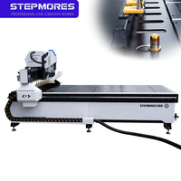 Routeur CNC à changement d'outil automatique 4x8 ATC 1325 pour la fabrication de meubles et d'armoires