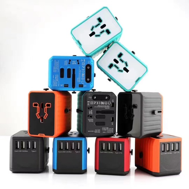 Spot Supply 2023 Electrical Plug Socket Usb Travel Adapter Universal Travel Adapter Dual Usb Worldwide Charger
