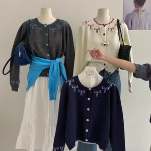 Cardigan en tricot doux et chaud pour femme, style coréen, avec nœud contrastant, nouvelle collection automne-hiver, coupe ajustée - Product Image 5