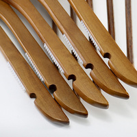 Chine Fabricant Blanc Cintres Bois Cintre Logo Taille Personnalisée Xl Cintres En Bois