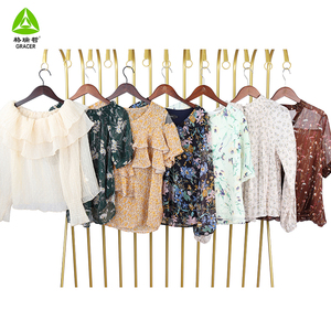 Blusa Feminina Premium Gracer 100% Seda da Thrift Apparel - Roupa Usada de Marca, Limpa, 85% Nova, Casual de Verão, Direto da Fábrica, 45kg - Product Image 4