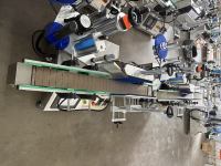 Applicateur d'étiquettes automatique de haute qualité pour bouteilles, pots et boîtes en plastique et en métal / Machine d'étiquetage de bureau