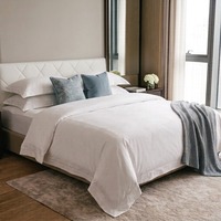 Parure de lit en coton peigné tissé 600TC 100% coton, comprenant housse de couette, taies d'oreiller et couette
