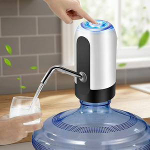 Pompa Elettrica Portatile per Dispenser d'Acqua da 5 Galloni, Bianca, con Ricarica USB e Funzione Automatica di Erogazione - Product Image 2