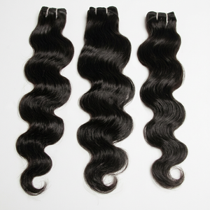 ผมต่อแบบ Remy Grade แท้จากอินเดีย ทัมมิลนาฏูด แบบดิบ ไม่ผ่านการแปรรูป  ถักด้วยเครื่องจักรแบบ Double Weft  ทรง Temple Weaving  <span class=keywords><strong>ลอน</strong></span>ลึกแบบ Afro  มีทุกสี - Product Image 1