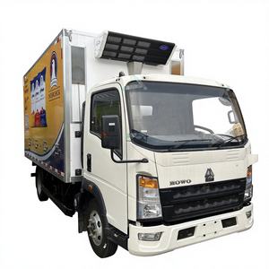 Camion de transport de poussins d'un jour SINOTRUK HOWO 4,2 m professionnel avec système de température et de ventilation constantes - Product Image 1
