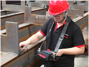 เครื่องทดสอบอัลตราโซนิกแบบพกพาคุณภาพสูงมาตรฐาน ISO อุปกรณ์ตรวจสอบ NDT ระดับพรีเมียม - Product Image 4