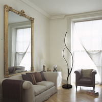 Lampe d'angle LED en osier, design nordique moderne, idéal pour un salon ou une chambre d'amis, d'angle en Pvc