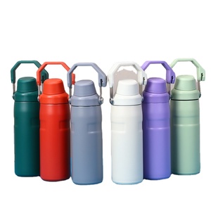 Nouveau style réutilisable 18/24oz double paroi thermos bouteille d'eau en acier inoxydable oem sport bouteille d'eau avec poignée - Product Image 1