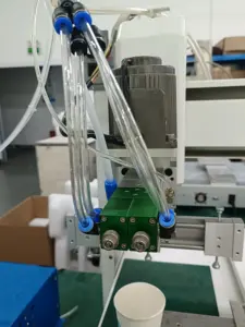 3d Dome Label Dispenser Machine Automatische Epoxy Sticker Doming Machine Lijm Machine