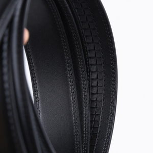 Ceinture en cuir véritable pour homme avec boucle à ardillon en cuivre, accessoire de ceinture formel, décontracté ou habillé - Product Image 6