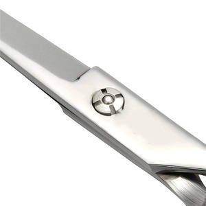 Tijeras Profesionales para Peluquería Canina de 6 Pulgadas, Hoja Curva de Doble Punta, Acero Inoxidable, Diseño Conveniente para Cortar el Pelo de Mascotas - Product Image 2