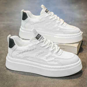 Chaussures tendance pour hommes : Baskets de sport épaisses de haute qualité, style plateforme, respirantes en maille, pour la marche décontractée - Product Image 1
