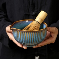 Ensemble de fouettage du matcha; Ustensile de fouettage du thé de style Dynastie Song; Support en céramique pour Chasen; Fouet à matcha japonais en bambou