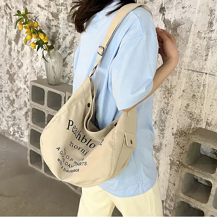 Letter Canvas Bag 2022 New Trendy Fashion Tote Bag Student Class messenger bags custom