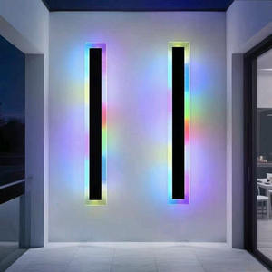 Lampe murale extérieure en matériau PC solaire, IP65 étanche, style européen classique, bande longue décorative - Product Image 2