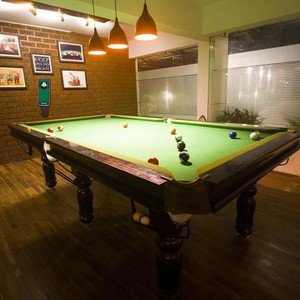 Ouvre-bouteille mural unique en forme <span class=keywords><strong>de</strong></span> boule <span class=keywords><strong>de</strong></span> billard avec récupérateur, accessoires <span class=keywords><strong>de</strong></span> billard pour la décoration <span class=keywords><strong>de</strong></span> salle <span class=keywords><strong>de</strong></span> billard - Product Image 6