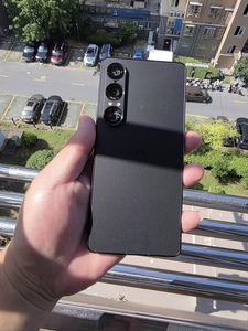 Smartphone Sonny Xperiia 1 VII 5G Noir avec triple objectif arrière, version anglaise - Product Image 1