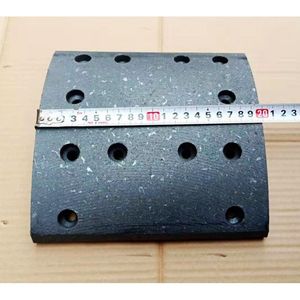 <span class=keywords><strong>Pastillas</strong></span> <span class=keywords><strong>de</strong></span> <span class=keywords><strong>freno</strong></span> rentables que ofrecen un gran <span class=keywords><strong>valor</strong></span> adecuado para el camión FAW Jiefang - Product Image 3