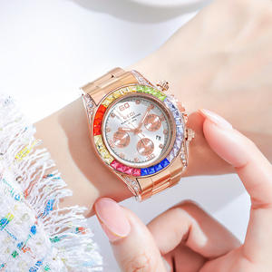 Reloj de Mujer de Selección Limitada con Cristales, Bisel Arcoíris, Tres Subesferas, Fecha, Resistente al Agua, de Acero Inoxidable y Cuarzo - Product Image 6