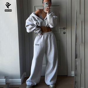 L801221 Survêtement Streetwear Personnalisé Hiver 2 Pièces <span class=keywords><strong>Femme</strong></span> Ensemble Décontracté Uni Sweat à Capuche Court Zippé et <span class=keywords><strong>Pantalon</strong></span> de <span class=keywords><strong>Jogging</strong></span> Surdimensionné - Product Image 1