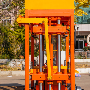 Động cơ diesel thủy lực bê tông Máy làm gạch QT4-30 Máy làm gạch - Product Image 6