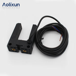 Fujitec Sensor de Elevador, Sensor de Nivelación de Ascensor, Interruptor Fotoeléctrico para Centros Comerciales y Edificios de Oficinas, 1 Unidad - Product Image 1