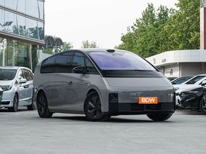 FamilyCamping Li Auto MEGA 2025 Ultra Smart Upgrade 5 <span class=keywords><strong>Portes</strong></span> 7 Places Luxe MPV V2L Décharge Véhicule à Énergie Nouvelle à Vendre - Product Image 3