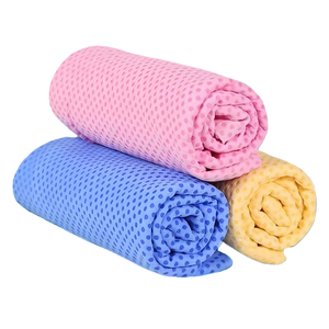 Serviette de voyage compacte super absorbante été 2025 pour la gym et la voiture, séchage rapide, rafraîchissante, tricot warp 100% polyester rose - Product Image 3
