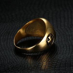 Anillo de Cruz de Esmalte Rojo para Hombre, Joyería Personalizada de Acero Inoxidable, Oro de 18K, Anillos Celtas de los Apóstoles de Malta - Product Image 4