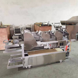 Machine professionnelle haute performance pour la fabrication de feuilles de pâte rondes et carrées pour raviolis, wontons et samosas - Product Image 5