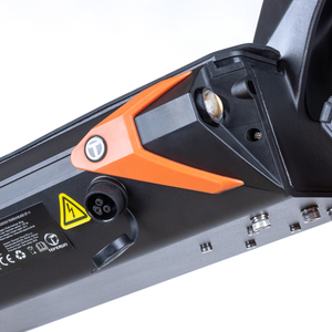 M Teverun BLADE GT II+ PLUS มอเตอร์คู่ 5000W 60V 35Ah แบตเตอรี่ซันกิวพร้อมติดตั้งระบบ Smart BMS เชื่อมต่อแอป Teverun - Product Image 5