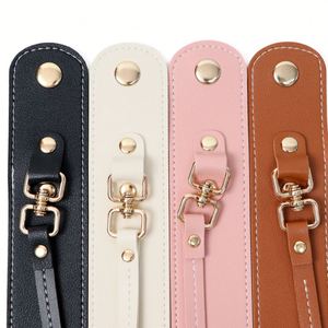 Support de serviette en cuir PU personnalisable et réglable avec fermoir doré – Vente en gros – Porte-mouchoir tendance - Product Image 6