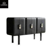 Armoire d'entrée en bois noir avec buffet à 3 portes, poignées en métal doré et noir, pieds fins, idéale pour le salon, la salle à manger
