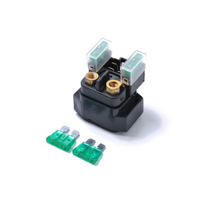 รีเลย์สตาร์ทมอเตอร์ไซค์ยามาฮ่า 12V สีดำ ขั้วต่อแบบสกรู ติดตั้งบนพื้นผิว พร้อมฟิวส์ 2x30A สำหรับซ่อมแซม - Product Image 2