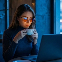 Meilleur sommeil - Lunettes de protection anti-lumière bleue certifiées CE avec verres CR39 orange pour la nuit et la protection des yeux devant les écrans d'ordinateur, pour hommes et femmes