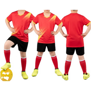 Ismarlama gençlik futbol dişli: erkek ve kız takımları için yüceltilmiş tasarımları ile komple özelleştirilmiş futbol takımları - Product Image 3