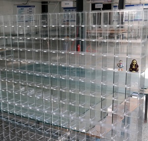 Étagère d'exposition de jouets en acrylique transparent personnalisée OEM, vitrine en acrylique transparente montée - Product Image 2