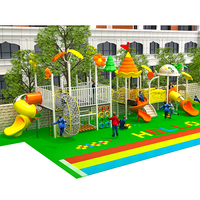 Aire de jeux extérieure avec toboggan en plastique et balançoire en Chine fournisseur