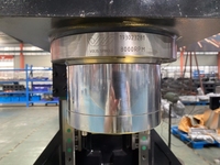 Centre d'usinage vertical CNC 5 axes VMC1050, machine de fraisage automatique haute précision avec commande GSK pour l'usinage de pièces de centre d'usinage