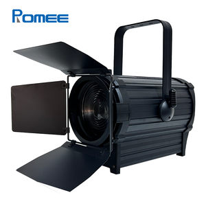 DMX 300W ha condotto il riflettore di Fresnel con lo Zoom elettrico per l'illuminazione della fase del teatro dello Studio - Product Image 5