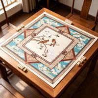 Nappe de table Mahjong personnalisée avec imprimé oiseaux et magnolias traditionnels chinois, lavable et antidérapante, pour la vente en gros et les événements.