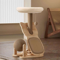 Tour d'arbre à chat en bois en forme de chat, avec griffoir en sisal et perchoir en peluche, vente en gros d'usine pour magasins d'animaux, approvisionnement en vrac transfrontalier